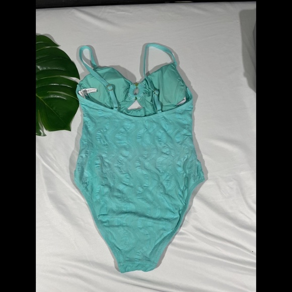 Trina Turk [ 6‎ ] Cascais Wave Maillot One Piece Swimsuit in Aqua Blue - Picture 7 of 12